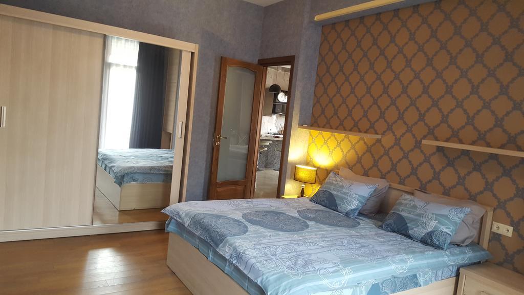 Lilika Apartments On Meskhishvili ティビリシ エクステリア 写真